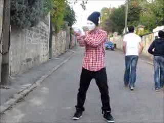 dudstep dance )))